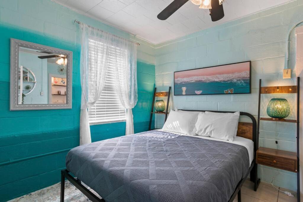 Mermaids Grotto Waterfront 1Br Apt With Bay View Villa Tampa Bagian luar foto