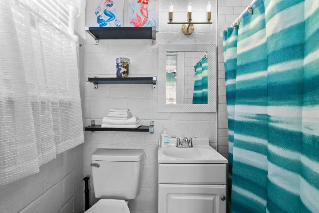 Mermaids Grotto Waterfront 1Br Apt With Bay View Villa Tampa Bagian luar foto